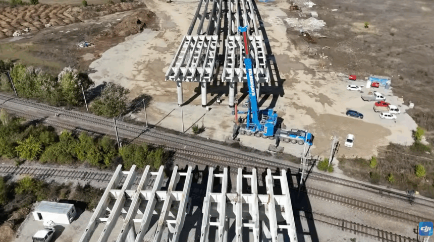 autostrada bucurestiului a0 se monteaza tablierul metalic la pasajul peste calea ferata bucuresti constanta 68efb5d2a42b2