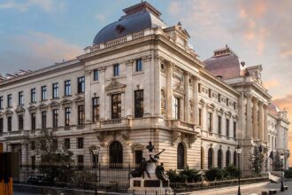 contul curent al balantei de plati a inregistrat un deficit de peste 1722 de miliarde de euro in primele sapte luni din 2025 68df7c2309512