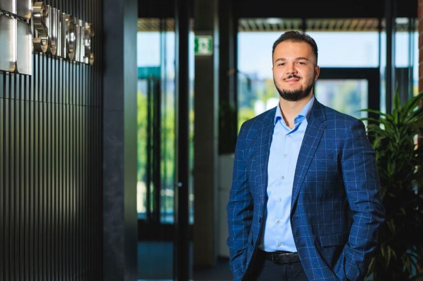 dezvoltatorul de proiecte fotovoltaice si instalatii de stocare sunotec din bulgaria si a deschis firma in romania 68f90a25873ad