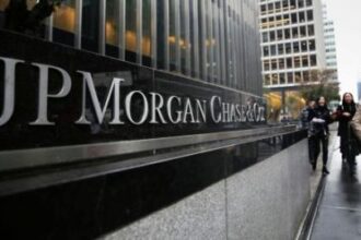 jpmorgan tells staff to register biometric data to access new hq 68e9135bbdb00