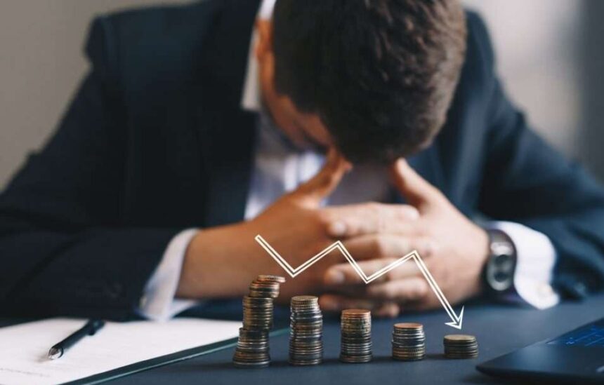 numarul dosarelor de insolventa la nivel national a ajuns la 949 in septembrie 2025 fata de aproximativ 900 de insolvente in luna august al aceluiasi an 68e51baaad2ce