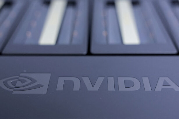 nvidia a devenit prima companie din lume care a depasit capitalizarea bursiera de 5 000 de miliarde de dolari 690325aa4fdaf