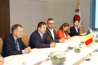 o noua fabrica de blindate in romania hanwha aerospace incepe constructia in 2026 cand vin obuzierele din comanda de un miliard de dolari 68f88de78fa80