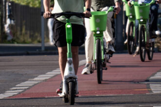 permis pentru trotinete si biciclete electrice un proiect de lege a fost depus in parlament 68e796fa77a31