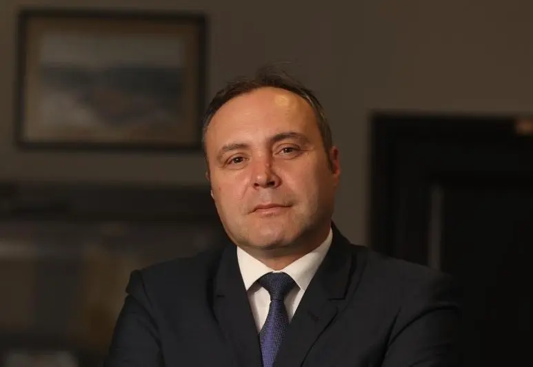 presedintele romgaz n a mai asteptat sa fie revocat si si a dat demisia din functie 6901d3ee910ea