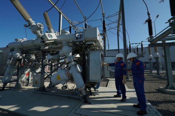 retele electrice romania investeste 70 milioane de lei in cresterea capacitatii de transport a liniilor de inalta tensiune din bucuresti 68e8b2880dbb0