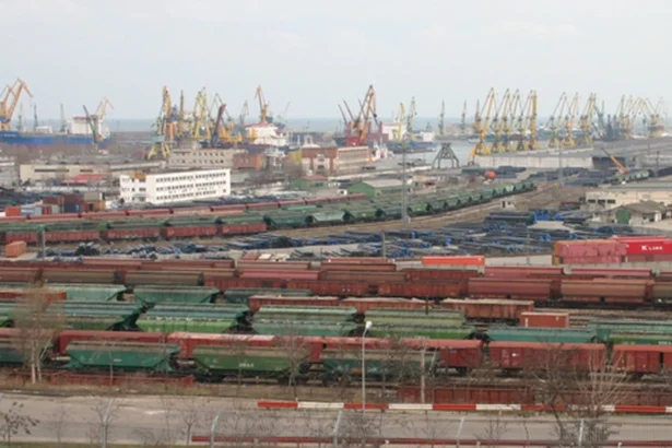 rivalul cfr marfa carpatica feroviar romania vrea 30 din piata de transport feroviar de marfuri si tinteste portul constanta 68ef7691808ee