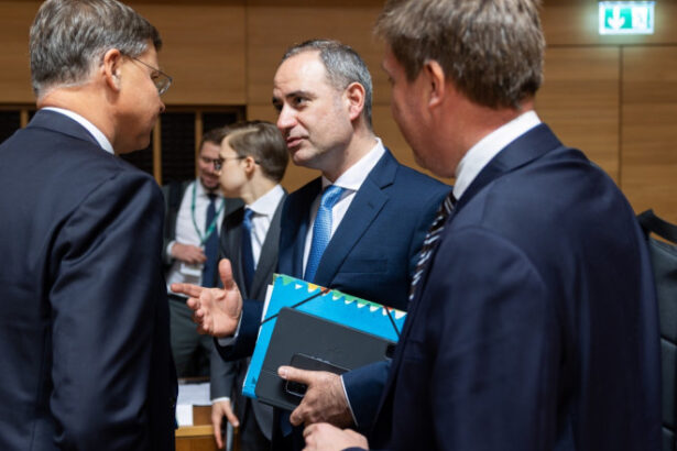 romania cere un buget ue echitabil si realist mesajul ministrului alexandru nazare la reuniunea ecofin de la luxemburg 68ea2e45762cc