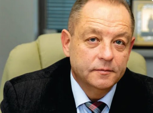 salrom se lauda ca a finalizat construirea parcului fotovoltaic de partestii de jos judetul suceava conducrea sns nu uita cu acest prilej sa isi continue rafuiala cu ministrul miruta 68ee5d4c78892