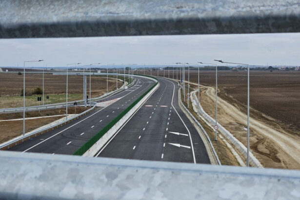 seful cnair anul acesta se va putea circula pe autostrada de la bucuresti la adjud daca se va mentine ritmul actual de lucru 6904879318757