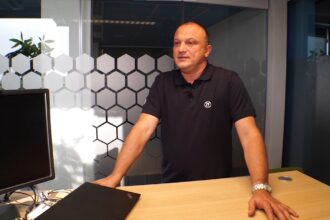 sever scridon director al zf tech center din timisoara se retrage din functie la cateva zile dupa ce grupul german a anuntat disponibilizari si restrangerea activitatii din romania 68f097de0d71a