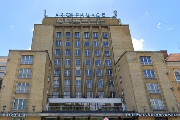 un celebru hotel din brasov se transforma in hyatt regency investitia depaseste 30 de milioane de euro 68f8ba7edf121