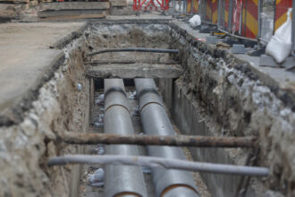 video avarie majora in capitala aproape 1 900 de blocuri nu au apa calda cei mai afectati sunt bucurestenii din sectorul 2 68e8cc5c0abf5