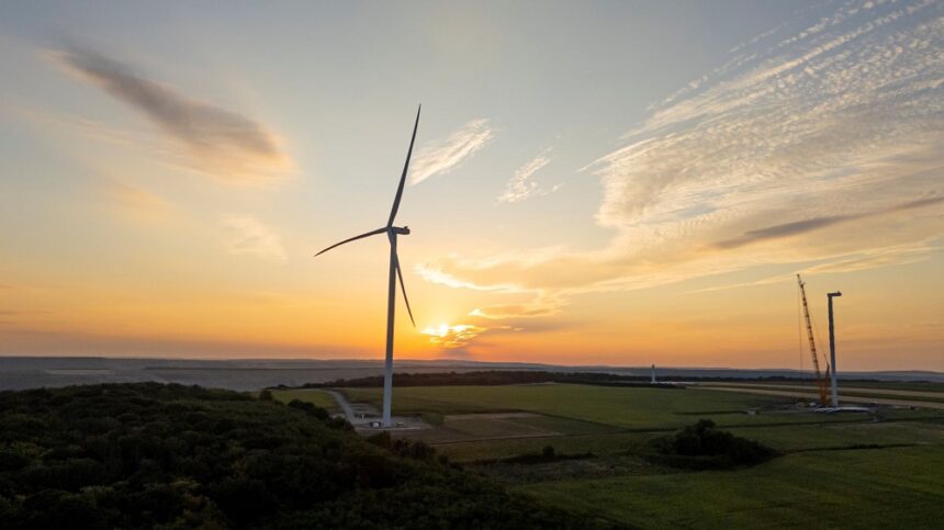 video cum merg lucrarile la parcul eolian deleni cel mai mare in constructie acum in zona moldovei 68f4c8499a2ad