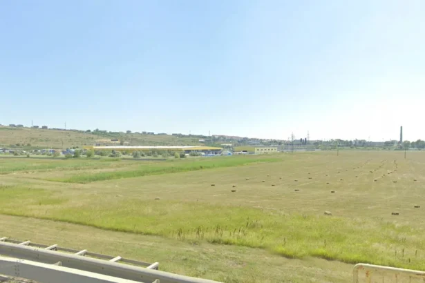 apix un fost ministru investeste 15 milioane euro intr un proiect strategic de baterii uriase la iasi 690e2be9825f2