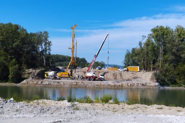 autostrada unirii a8 tablierul metalic pentru podul peste prut produs la satu mare 6927380a00692