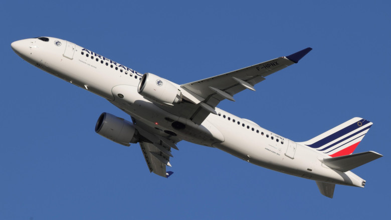 gestul aparent banal care te poate costa 20 000 de euro in avion companiile aeriene franceze introduc cele mai dure sanctiuni 692c9323345fe