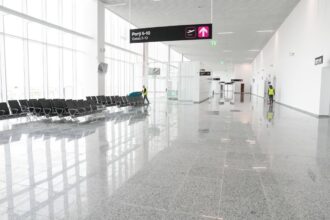 lucrarile de extindere la aeroportul craiova s au incheiat cand vor intra in folosinta noile facilitati 690b65625f941