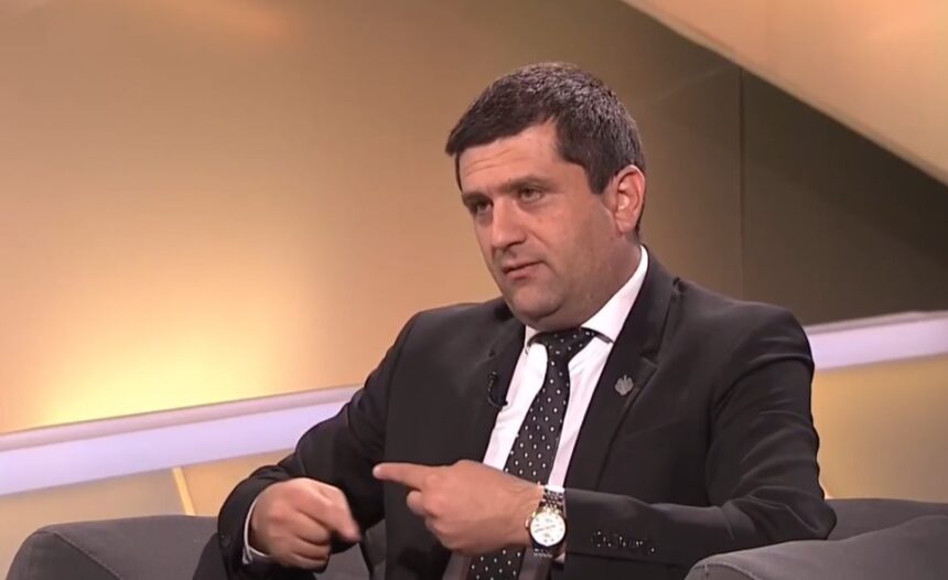 ministrul economiei radu miruta anunta ca statul roman doreste sa salveze santierul naval mangalia cu bani din safe 6908f39c2764a