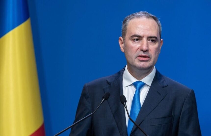 ministrul finantelor alexandru nazare in vizita in grecia pentru un summit dedicat coridorului vertical de energie care va transporta gnl american inclusiv prin romania spre ucraina 690b7f959c1db