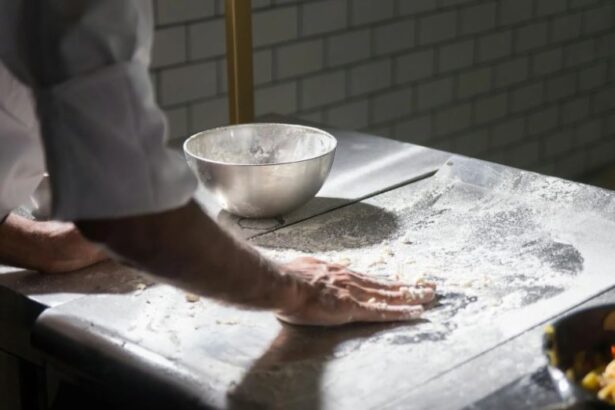 noua moda a romanilor instariti isi aduc bucatari profesionisti din asia care le transforma bucataria in restaurant privat agentie de recrutare 690887c34757a