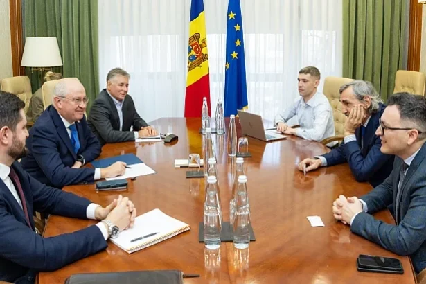 presedintele brm gabriel purice a discutat la chisinau directiile de extindere catre noi produse si servicii 6927e40d913f0