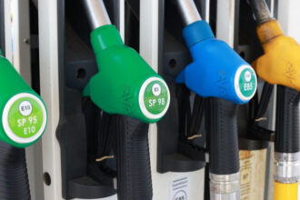 seful consiliului concurentei ma astept ca preturile combustibililor sa revina la cele dinainte de sanctiunile impotriva lukoil 6917165e233c4