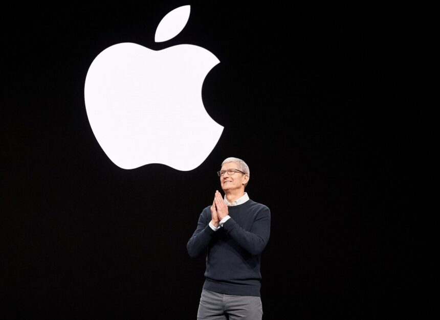 tim cook urmeaza sa paraseasca anul viitor pozitia de ceo al apple cine e principalul favorit pentru a prelua sefia gigantului american 6918264dc8ed0