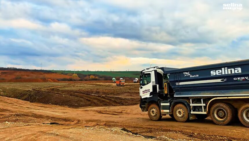 video autostrada transilvania se pregateste montarea grinzilor pe lotul chiribis biharia realizat 25 6921c7d8213e7