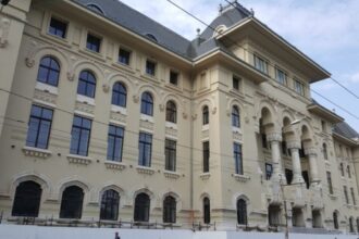 bolojan bucurestiul e intr o situatie bugetara grava ani de zile guvernele au facut niste lucruri fata de administratie care n au stimulat performanta 695433e9e9071