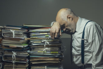 companiile petrec pana la 3 000 de ore pe procesul de birocratie ca sa acceseze fonduri ue pentru clima 692d4c0872a4b