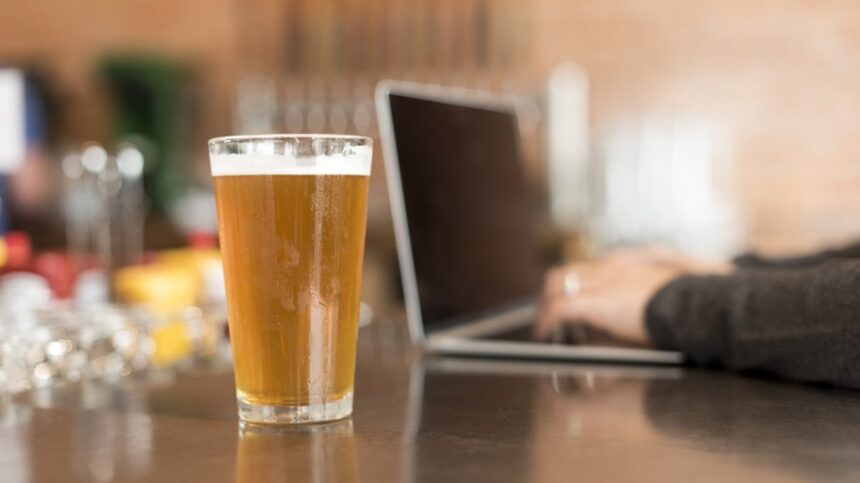 piata berii se va contracta cu 2 5 in 2025 ajungand la un minim istoric estimari 6947d26cca5da