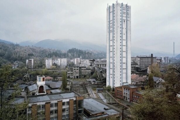 presedintele nicusor dan a promulgat ordonanta pentru finantarea inchiderii minelor din valea jiului peste 3 miliarde de lei vor fi alocati pana in 2032 693c596adb7bd