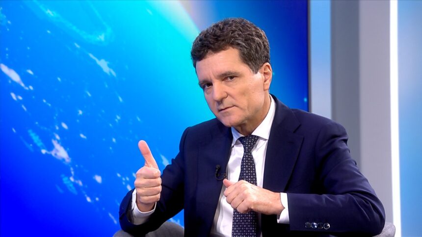 presedintele nicusor dan despre situatia de la barajul paltinu in opinia mea vinovatia este la apele romane 6930259563052