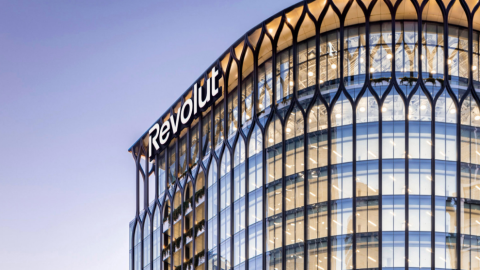 revolut launches street mode to combat transfer mugging 692ed24b7926a