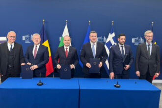 romania va avea trei noi poduri peste dunare memorandumul cu bulgaria si grecia pas decisiv pentru coridorul logistic 6931a3420d37a