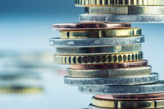 bancile europene de investitii nu reusesc sa profite de turbulentele create de taxele vamale americane reuters 696880b09b09b