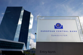 estul europei ar putea obtine un post la varful bancii centrale europene dupa aderarea bulgariei la zona euro 695cb453a853d