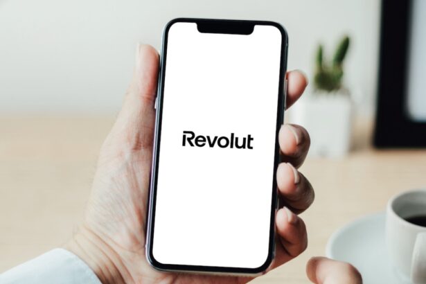 foto anunt de la revolut pentru toti clientii oferta fara precedent la credite personalizate calcul concret si cum accesezi oferta 6974eae5a6d57