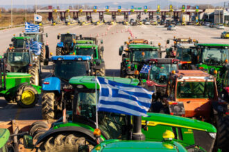 negocieri blocate in grecia fermierii ameninta cu extinderea protestelor pe autostrazi 695f8d554027d