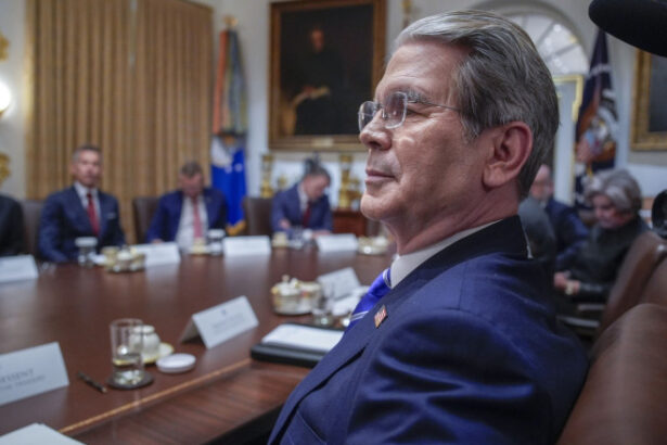 sua vor fi exceptate de la acordul global de impozitare care vizeaza profiturile marilor multinationale din paradisuri fiscale 695cd2b69a846