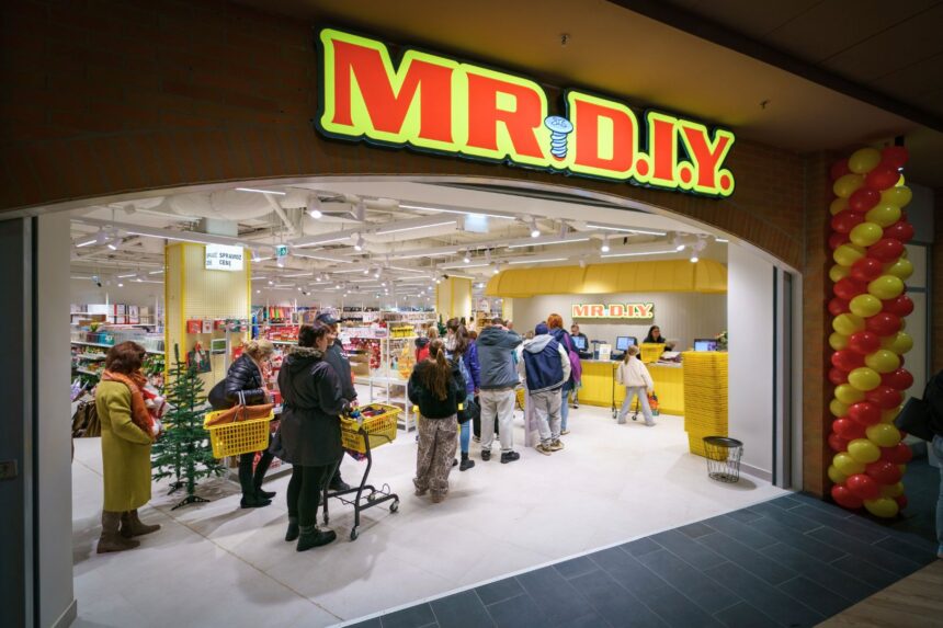 un nou lant de magazine cu preturi mici vine in romania mr diy a inceput angajarile 696c265b80e33