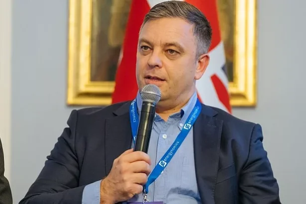 aukera se extinde in romania si doreste mai multe proiecte 6992c745aca48