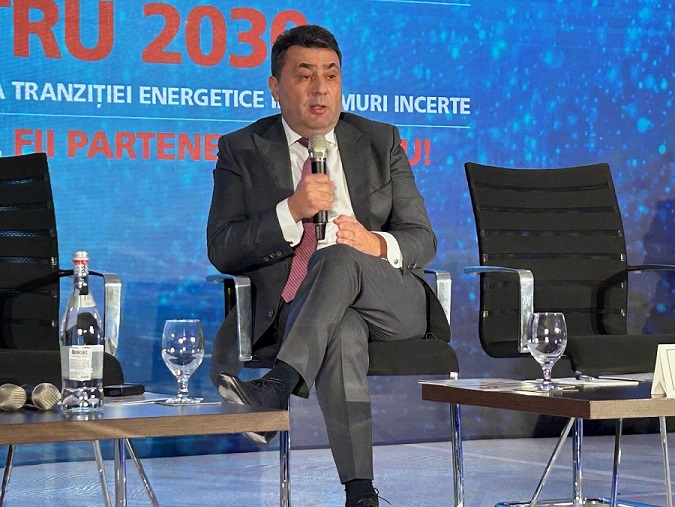 ce planuri are romanul care vinde cea mai ieftina energie electrica din tara si care tot construieste vom avea active de 800 de milioane de euro la sfarsitul anului 69983b52d80db