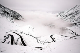 circulatia pe transfagarasan se inchide partial pana pe 20 martie pentru lucrari la barajul vidraru anuntul infotrafic 69834fe10c955