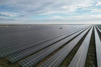israelienii de la nofar au acum in lucru 1 000 mw in fotovoltaic in romania si 1 000 mw in stocare 699d942cef08f