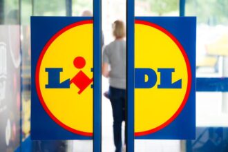 lidl a deschis astazi magazin nou in radauti 69976aa407910