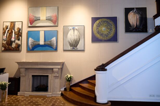 pictorii romani comparati cu bitcoin director de galerie colectionarii vor lua cu asalt lucrarile artistilor locali in urmatorii ani 69883cea942de