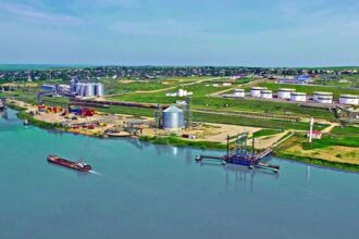 statul roman cumpara singurul port la dunare al republicii moldova berd anunta ca va finaliza vanzarea portului giurgiulesti catre cn apm s a constanta 698df33358c8f