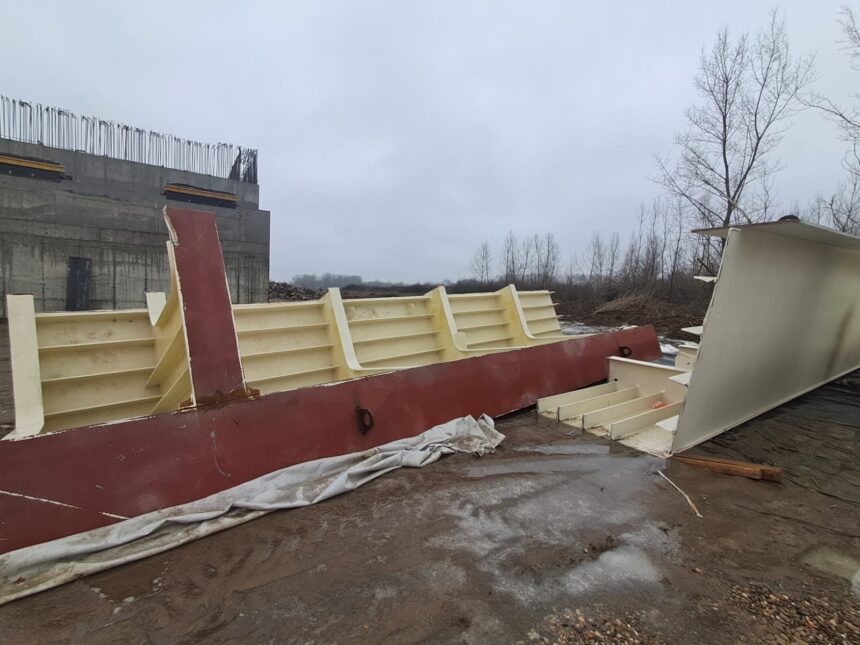 video autostrada unirii a8 a inceput montarea tablierului metalic la podul ungheni primul la nivel de autostrada cu republica moldova cand va fi gata 69a1b50574e01